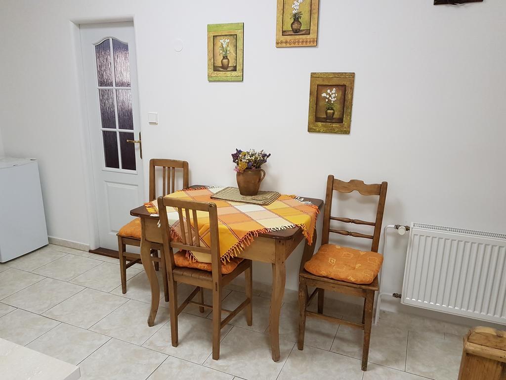 Apartmany U Dvora Jihlava Buitenkant foto