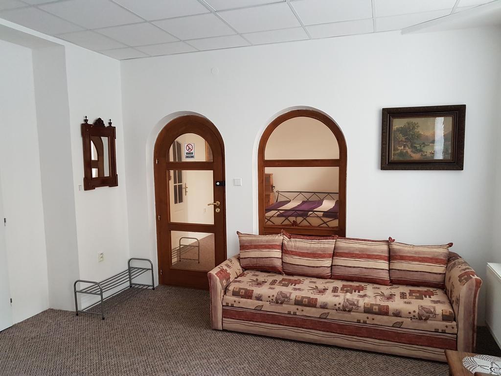 Apartmany U Dvora Jihlava Buitenkant foto